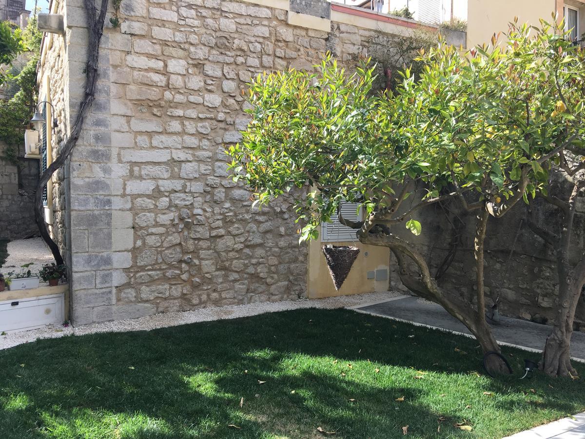 Le Fioriere Affittacamere E Casa Vacanze Ragusa Dış mekan fotoğraf