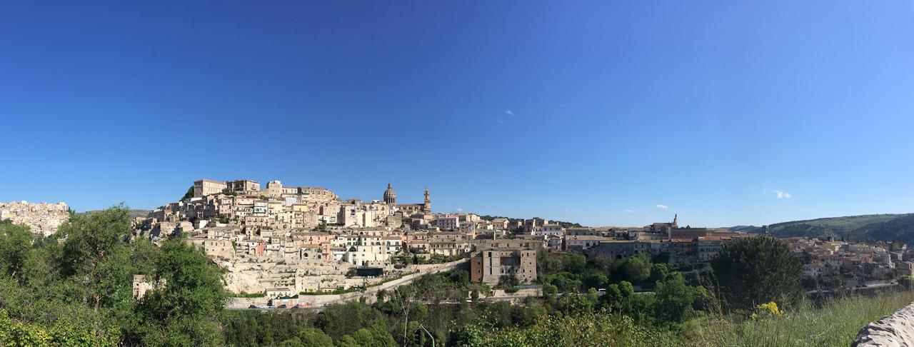 Le Fioriere Affittacamere E Casa Vacanze Ragusa Dış mekan fotoğraf
