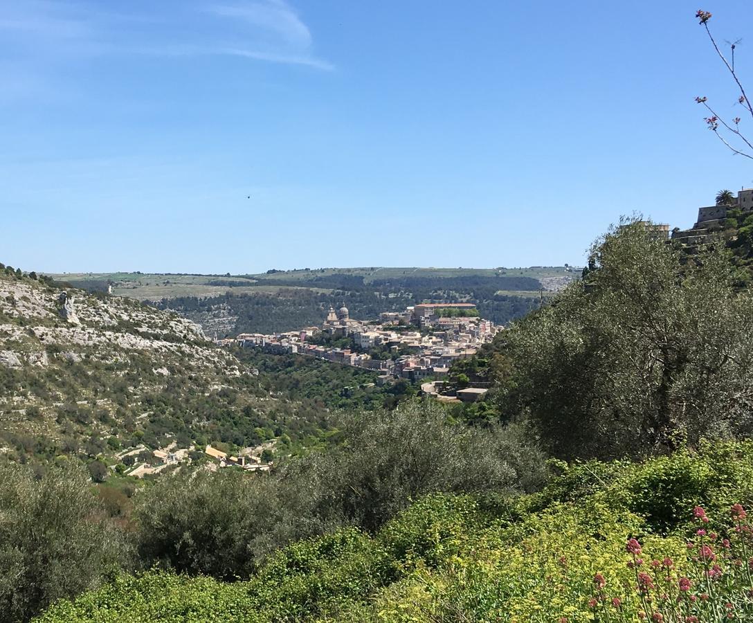 Le Fioriere Affittacamere E Casa Vacanze Ragusa Dış mekan fotoğraf